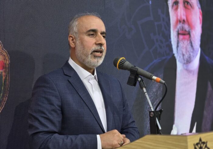پایبندی ملت و مکتب شهدا دو عامل موفقیت نظام اسلامی است